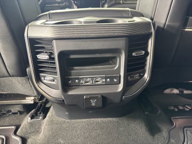 Used 2020 RAM 1500 Limited w/ Black Appearance Package AWD/4WD image 13