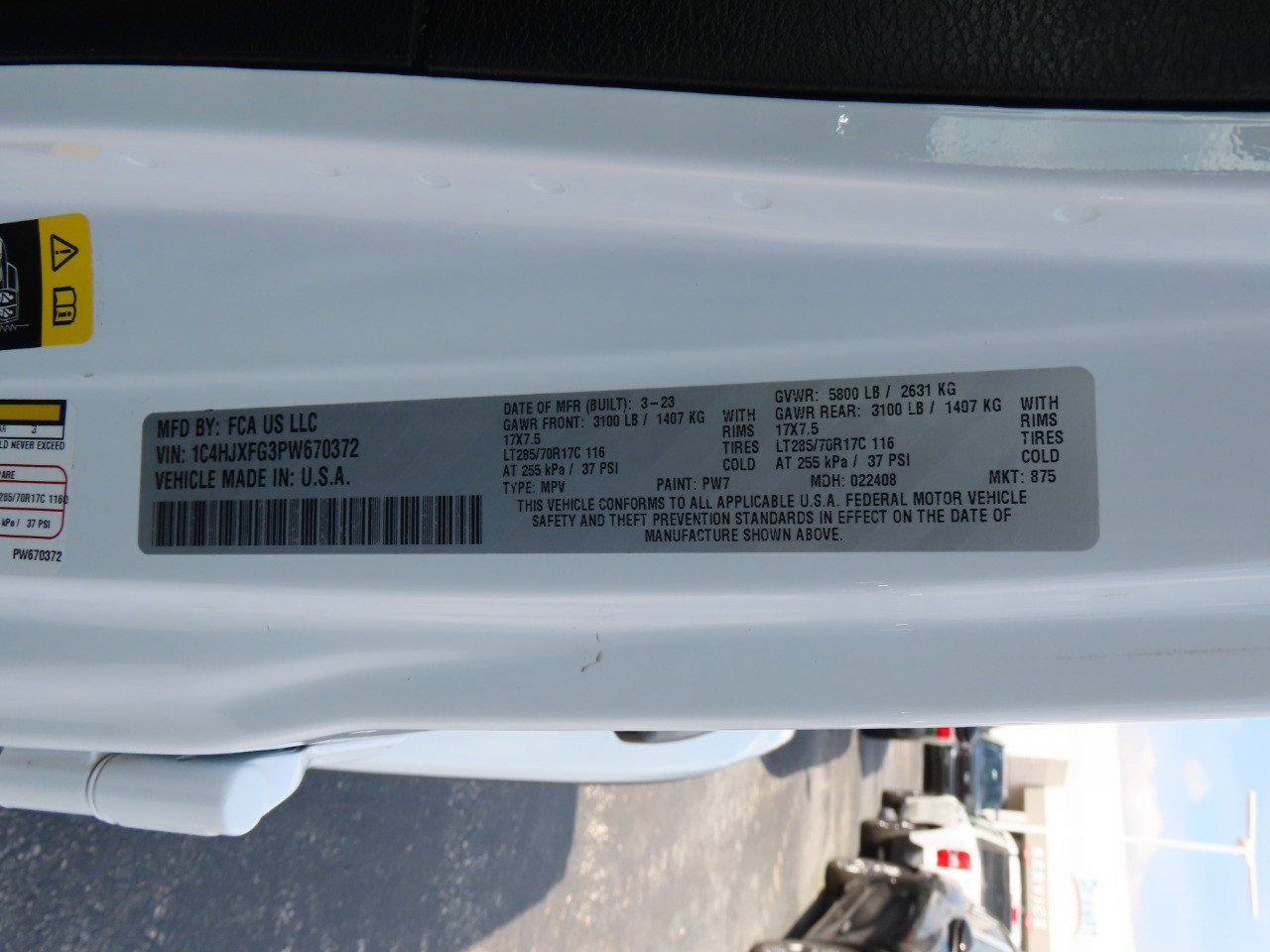 Used 2023 Jeep Wrangler Unlimited Rubicon w/ Steel Bumper Group image 32