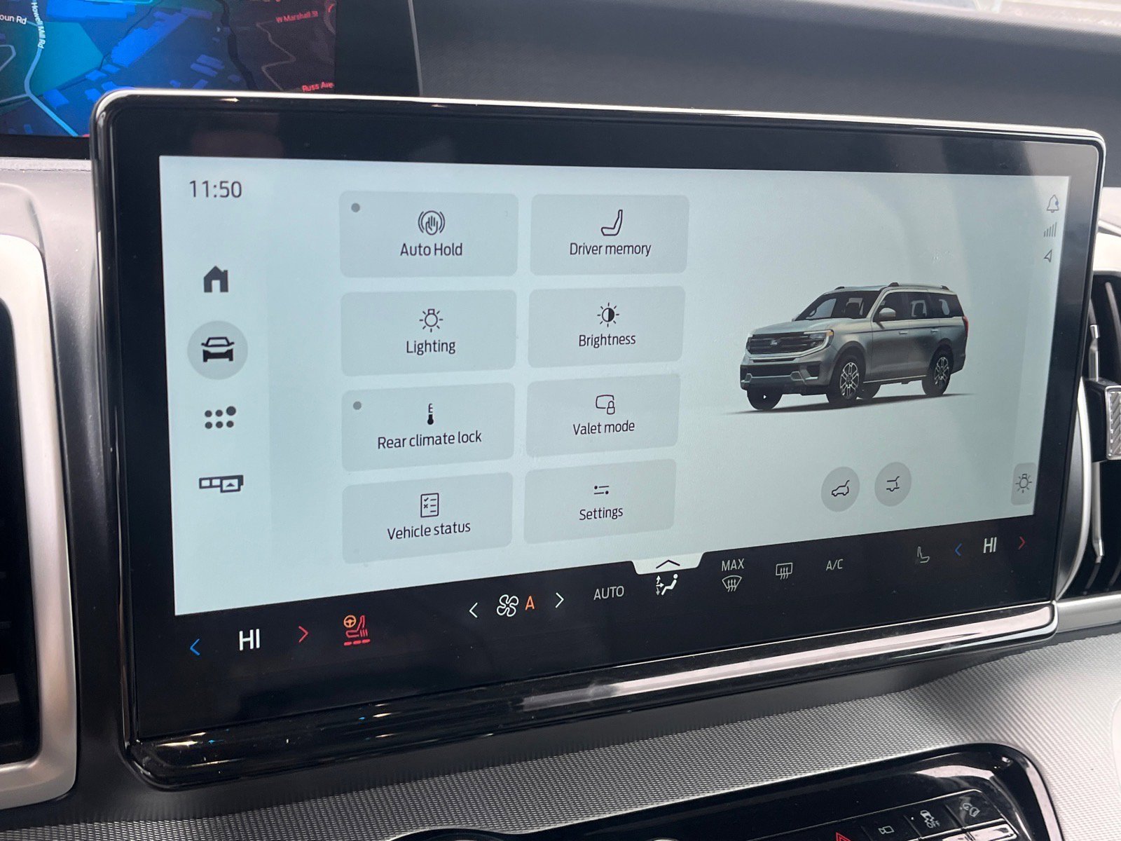 Certified 2025 Ford Expedition Active image 11