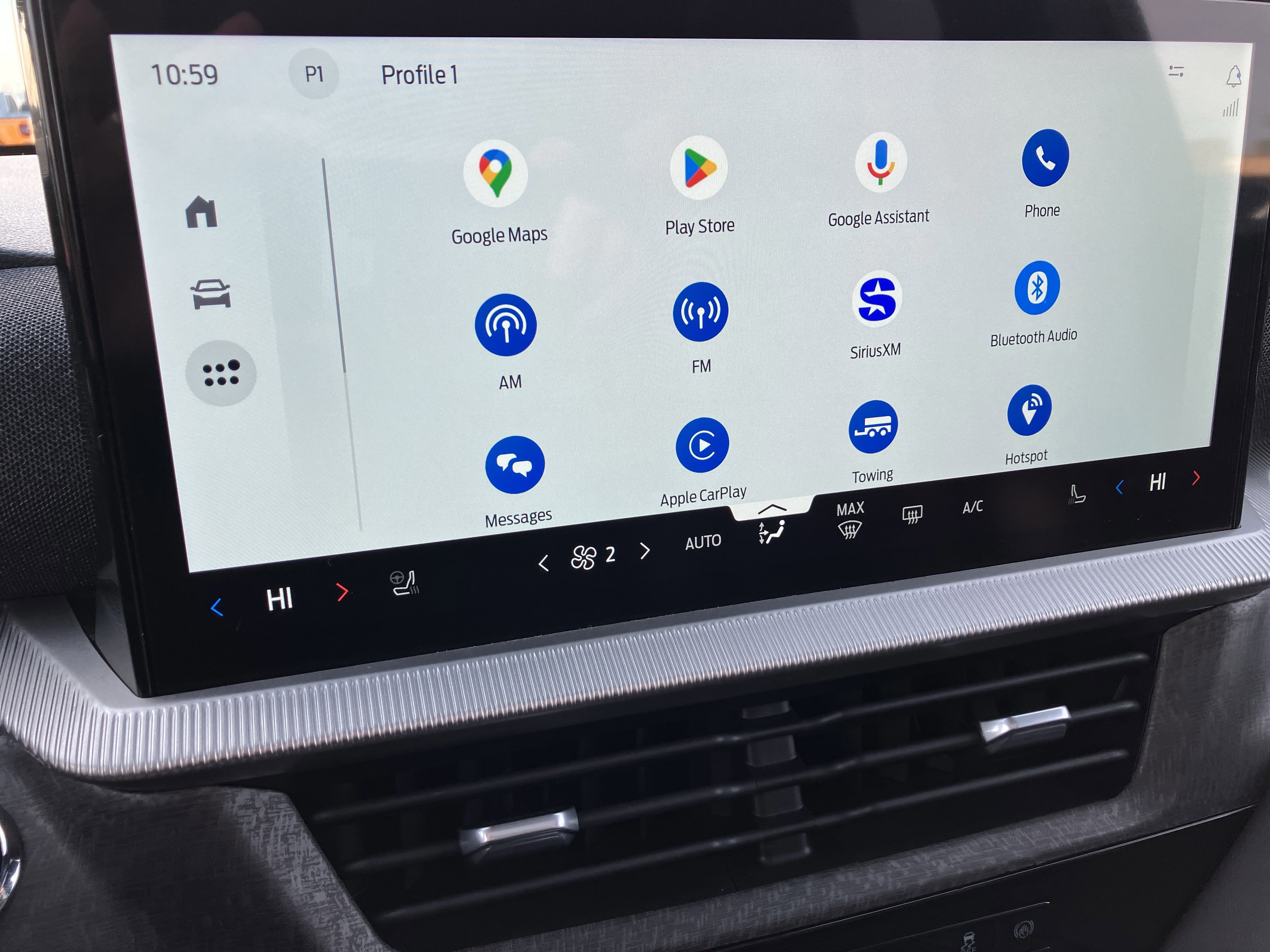 Certified 2025 Ford Explorer Platinum w/ LUX Leather Package image 49