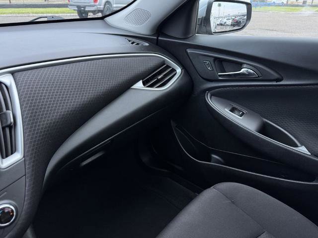 Used 2024 Chevrolet Malibu LT image 24