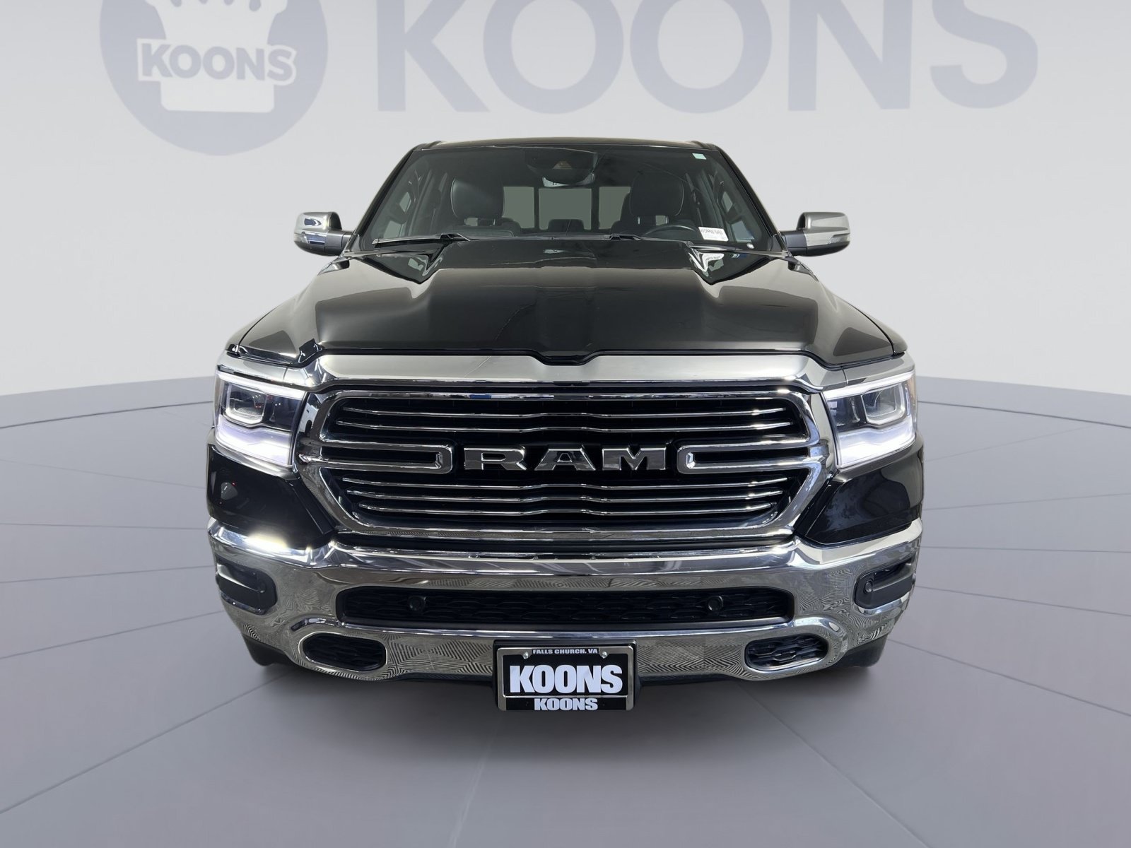 Used 2023 RAM 1500 Laramie AWD/4WD image 4