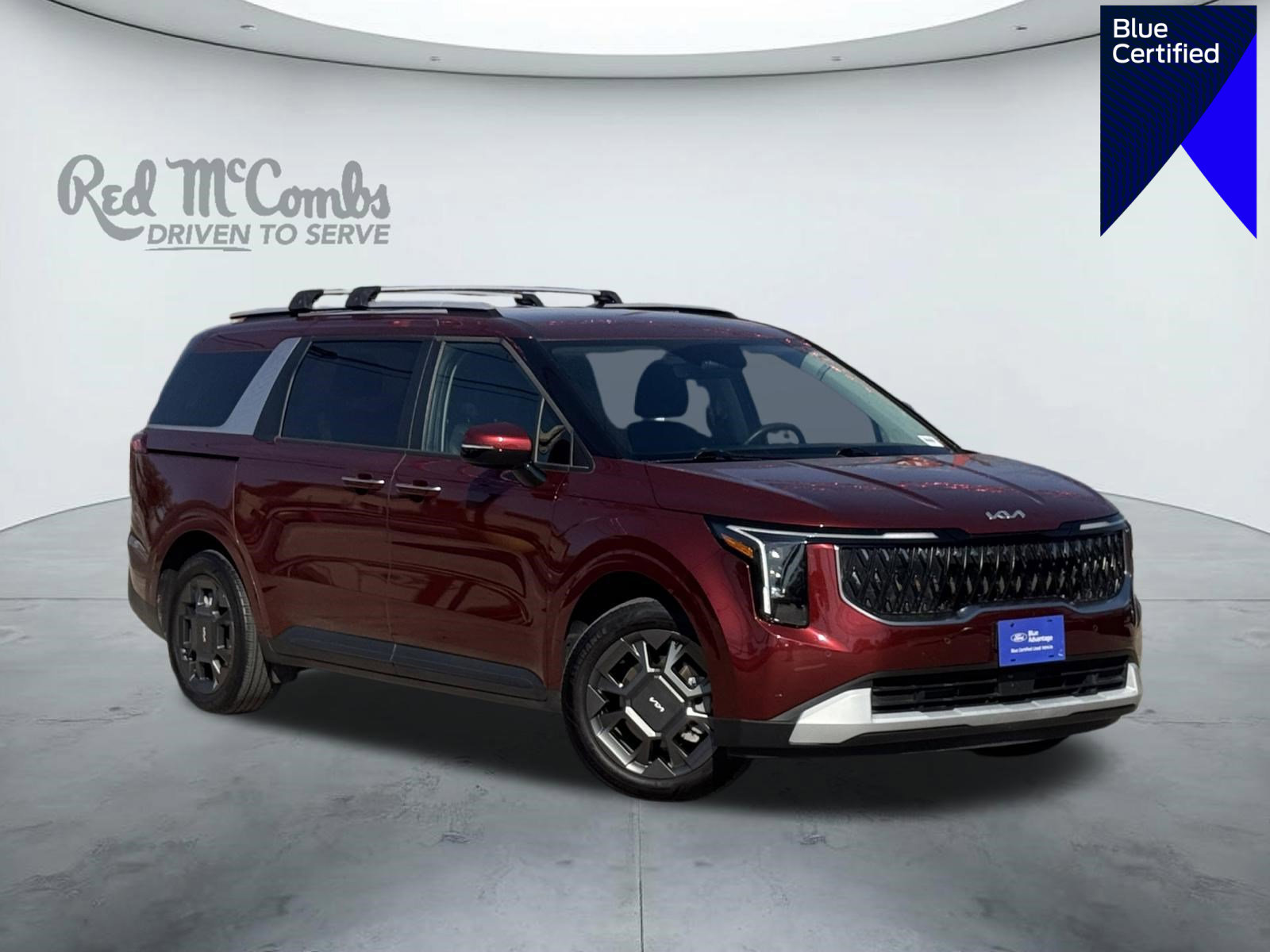 Used 2025 Kia Carnival EX image 1