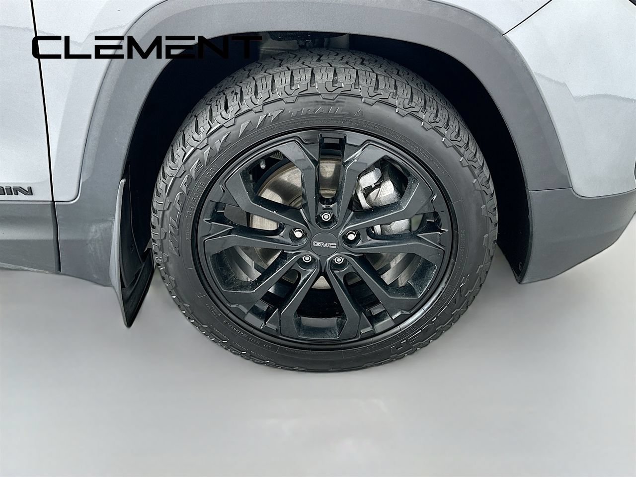 Used 2020 GMC Terrain SLT w/ Preferred Package AWD/4WD image 37