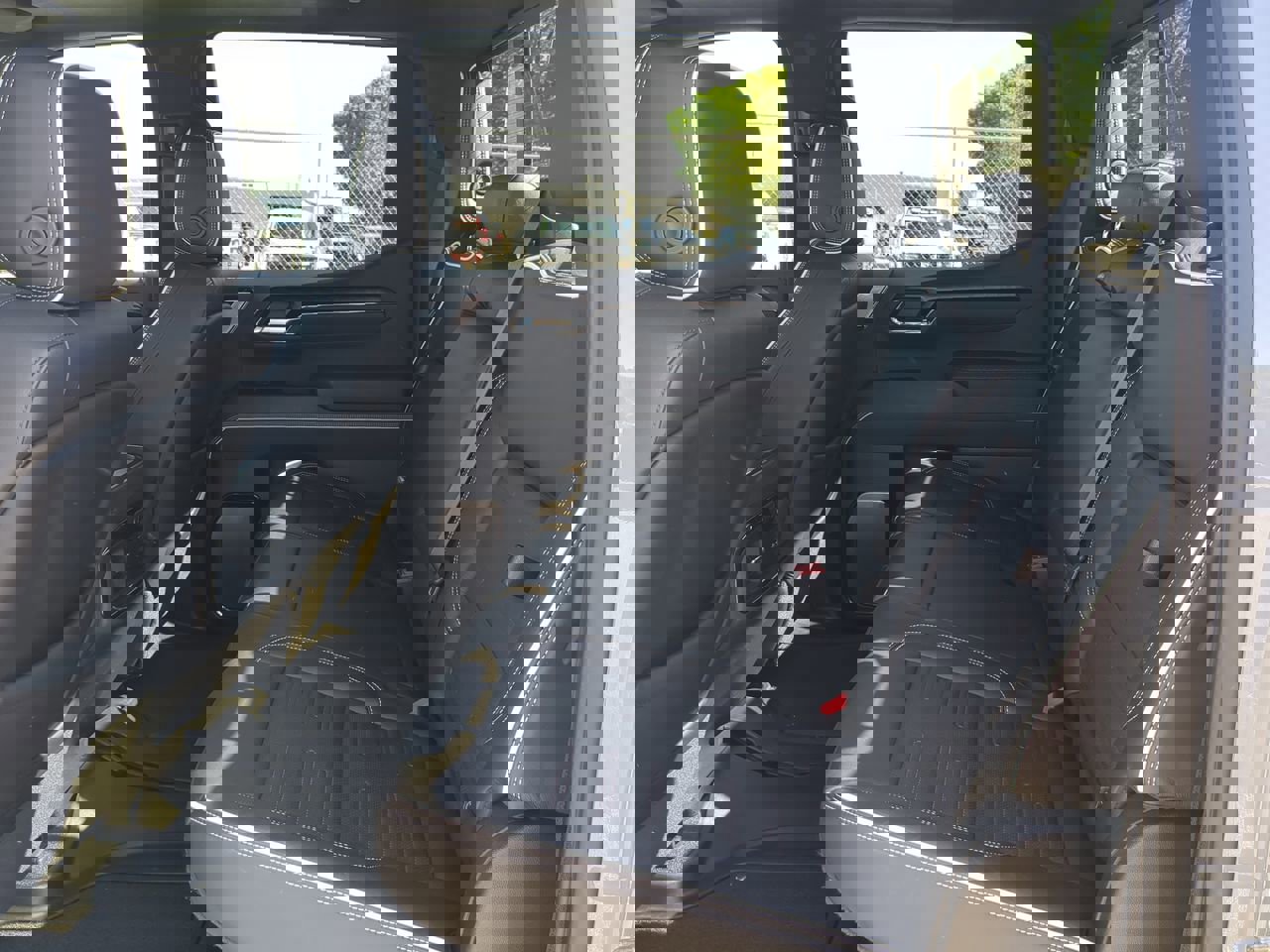 Used 2024 GMC Sierra 1500 AT4X image 12