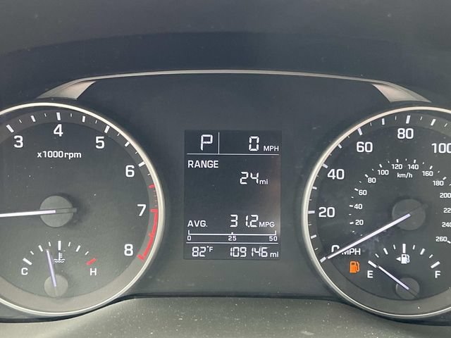 Used 2017 Hyundai Elantra SE FWD image 20