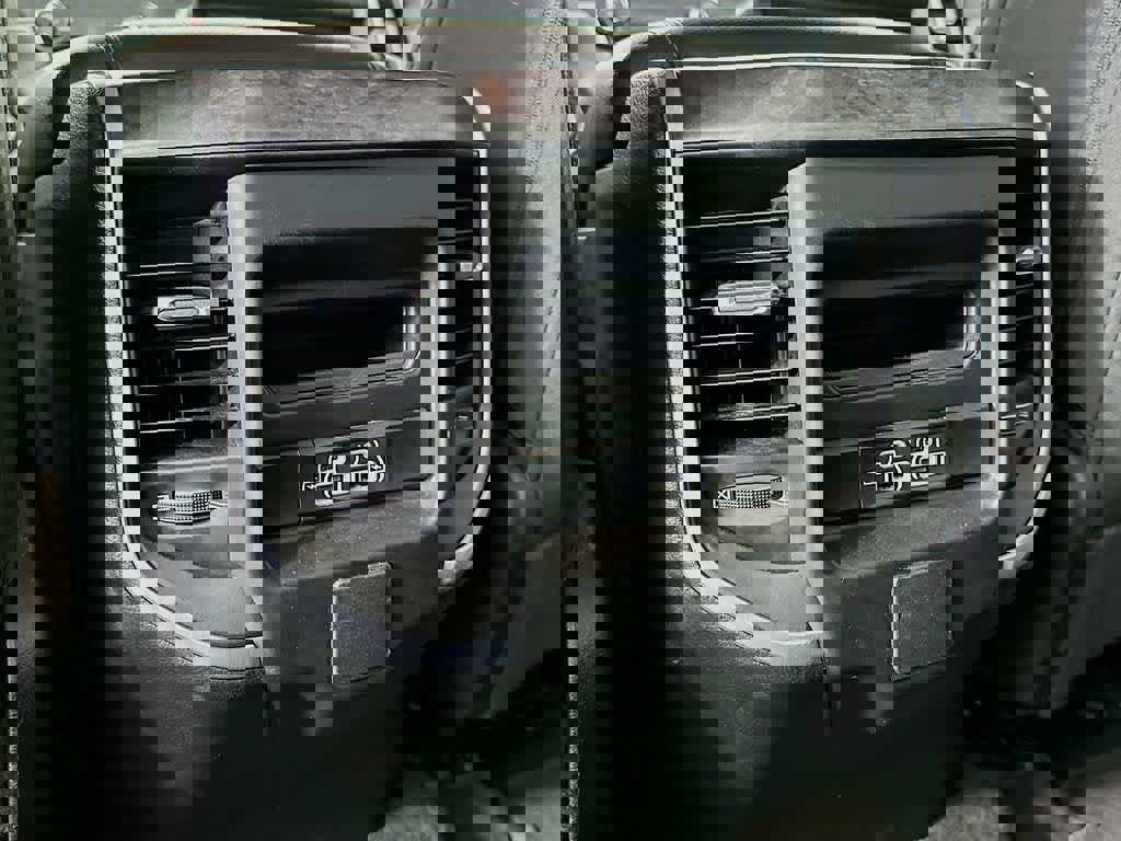 Used 2023 RAM 1500 Big Horn image 16