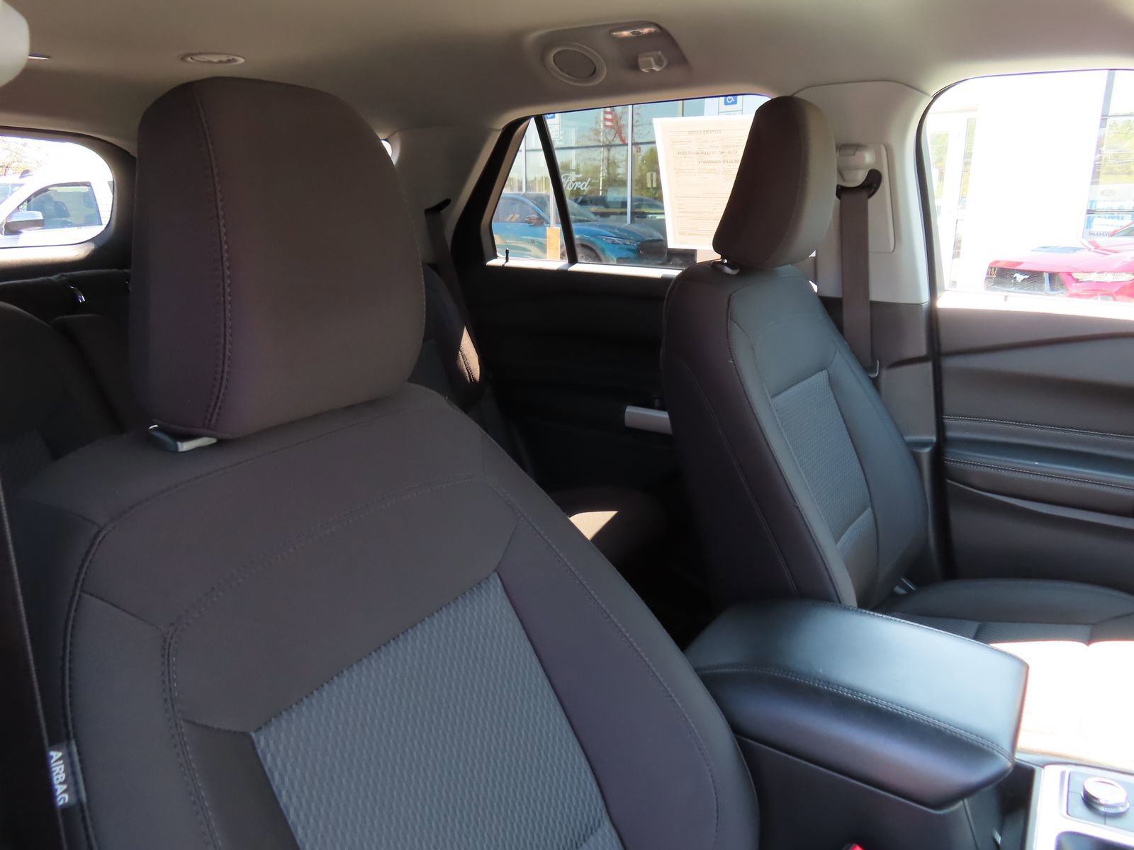 Certified 2022 Ford Explorer XLT AWD/4WD image 35