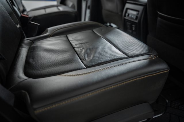 Used 2020 Chevrolet Traverse Premier w/ Redline Edition image 35