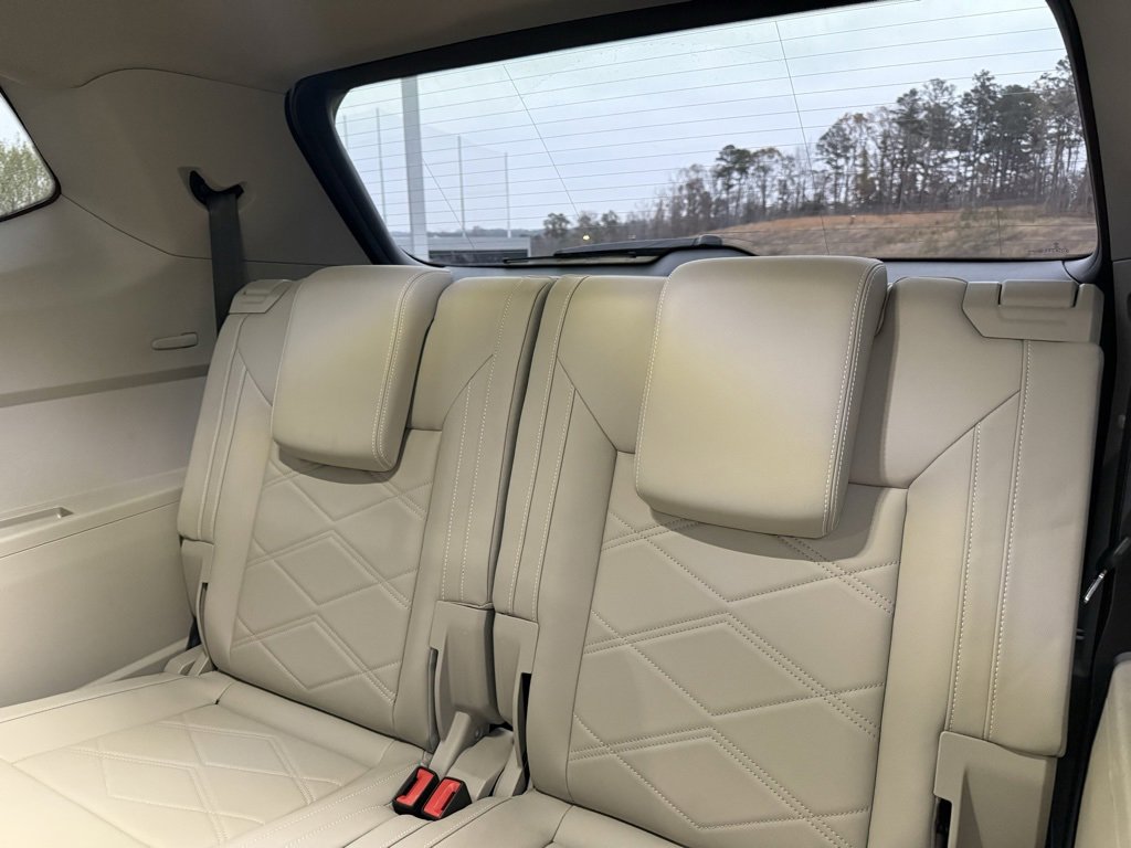 Used 2024 Volkswagen Atlas SE image 28