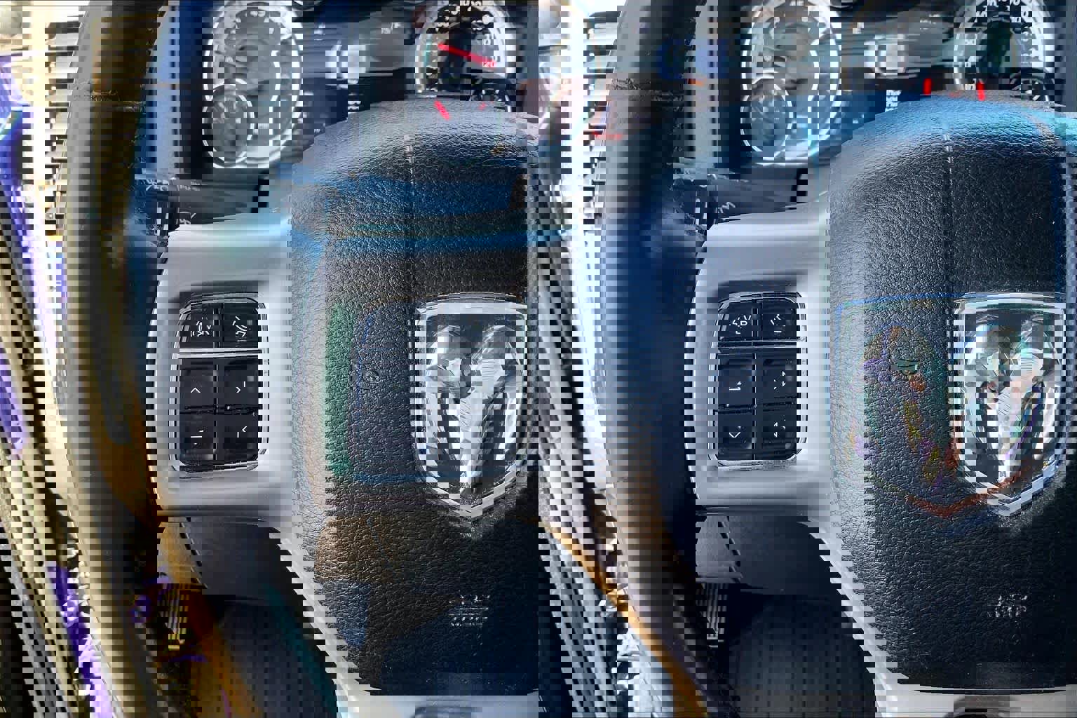 Used 2018 RAM 1500 Laramie w/ Convenience Group image 24