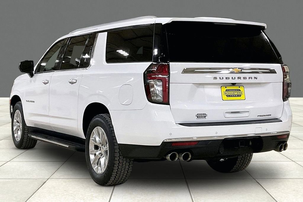 Used 2023 Chevrolet Suburban Premier image 2