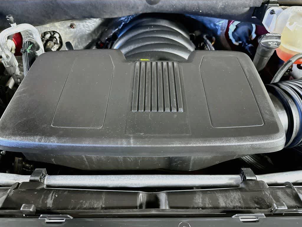 Used 2020 Chevrolet Silverado 1500 LTZ w/ LTZ Plus Package AWD/4WD image 9