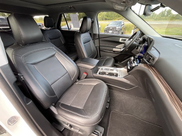Certified 2023 Ford Explorer Limited w/ Limited Technology Package AWD/4WD image 27