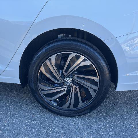 Used 2019 Volkswagen Jetta SEL Premium image 29