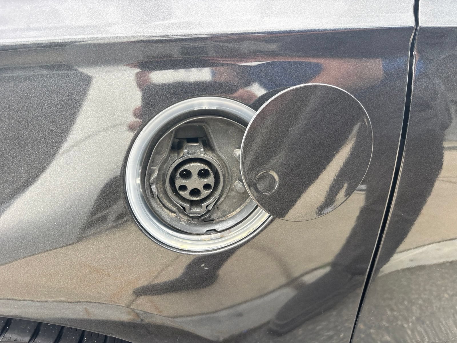 Certified 2019 Ford Fusion Energi Titanium FWD image 11