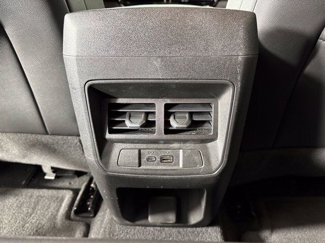 Used 2025 Chevrolet Colorado Z71 AWD/4WD image 13