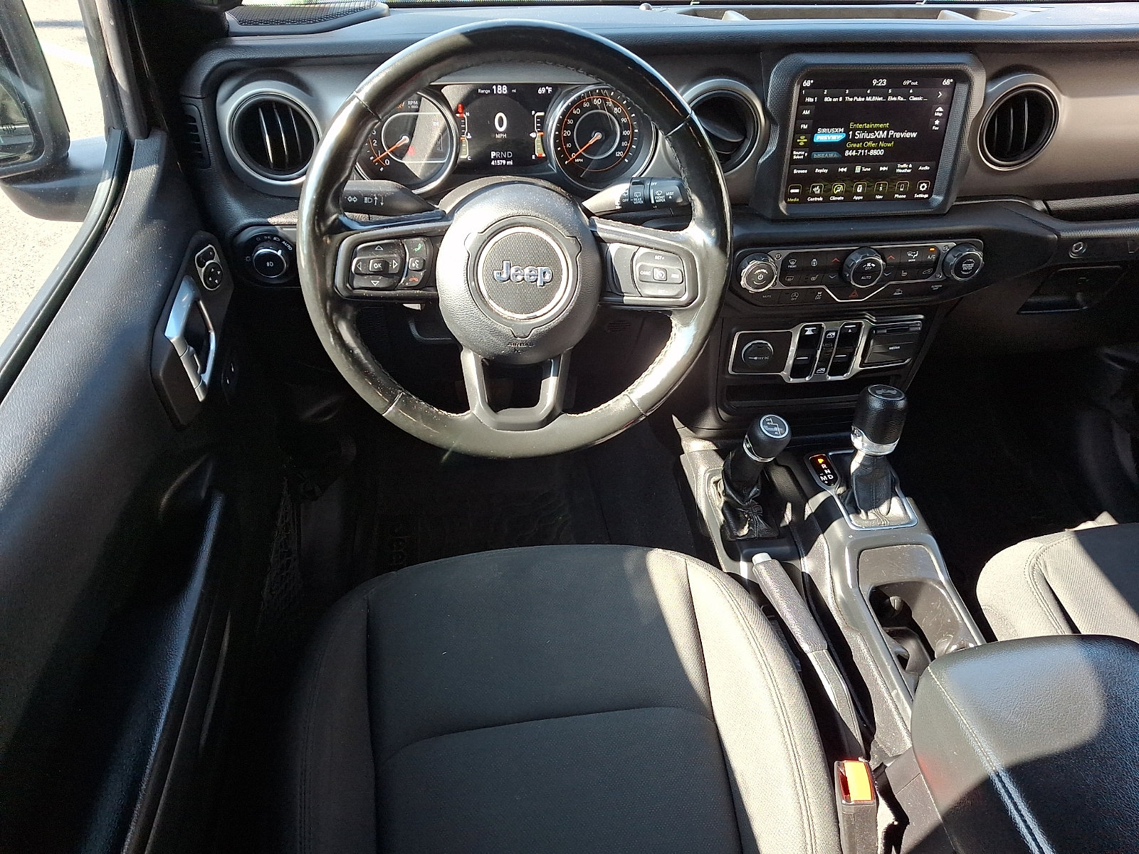 Used 2021 Jeep Wrangler Unlimited Sport AWD/4WD image 12