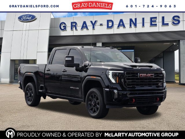 Used 2024 GMC Sierra 2500 AT4 w/ Technology Package AWD/4WD image 1