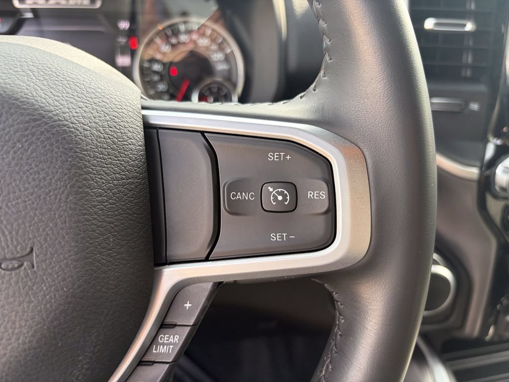Used 2023 RAM 1500 Big Horn AWD/4WD image 27