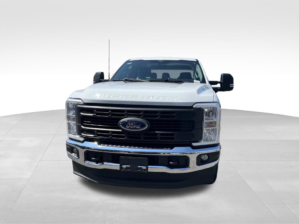 Certified 2024 Ford F250 XL w/ XL Chrome Package AWD/4WD image 10