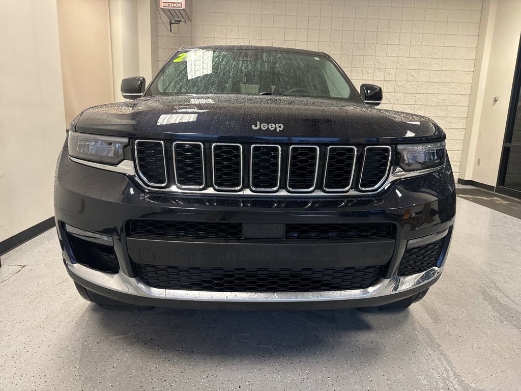 Used 2023 Jeep Grand Cherokee L Limited image 17