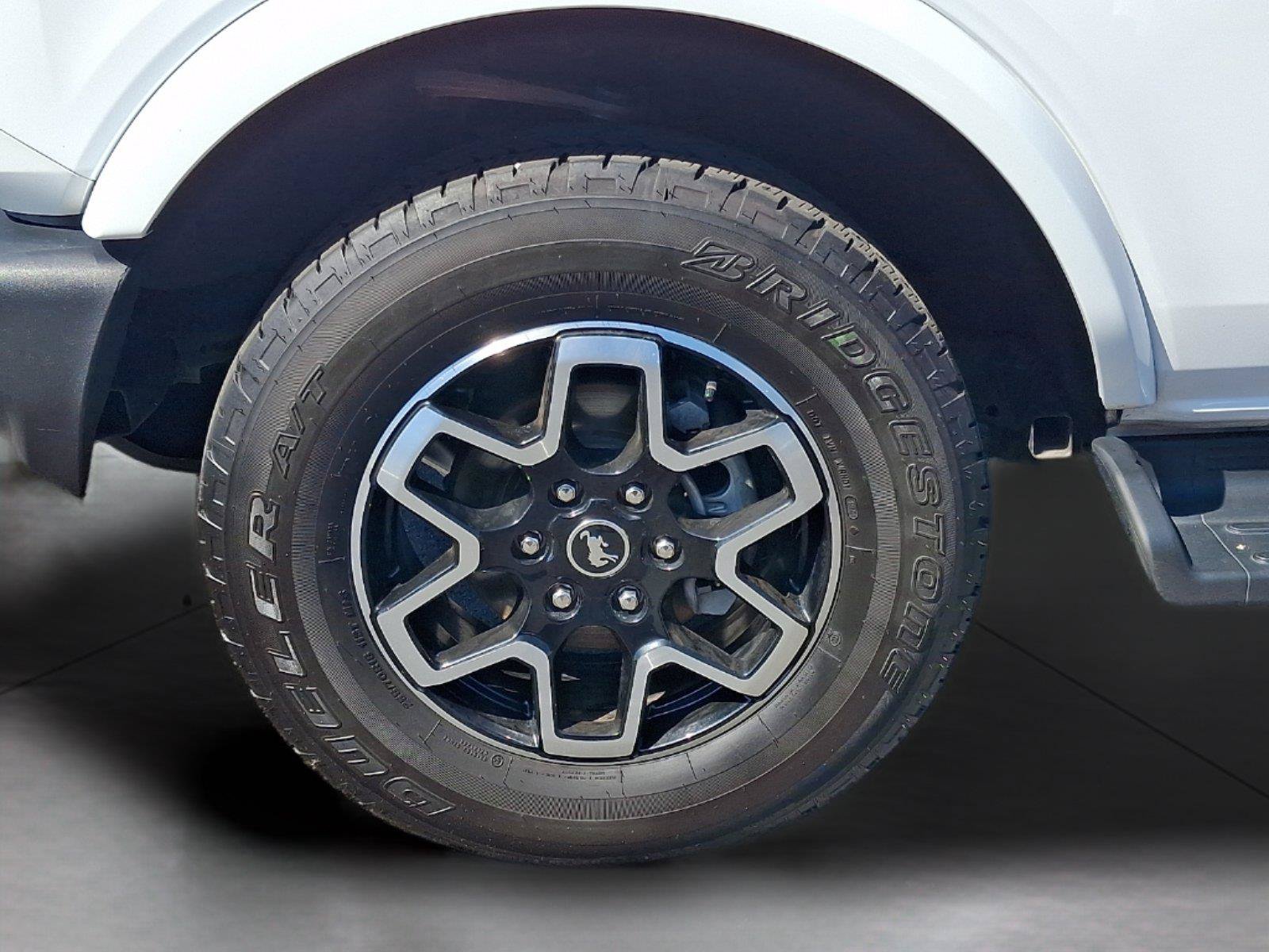 Certified 2025 Ford Bronco Outer Banks AWD/4WD image 27