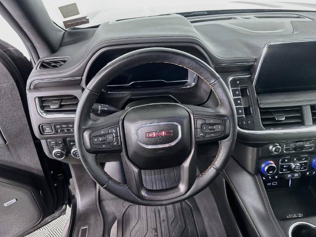 Used 2024 GMC Yukon XL AT4 w/ Technology Package AWD/4WD image 12