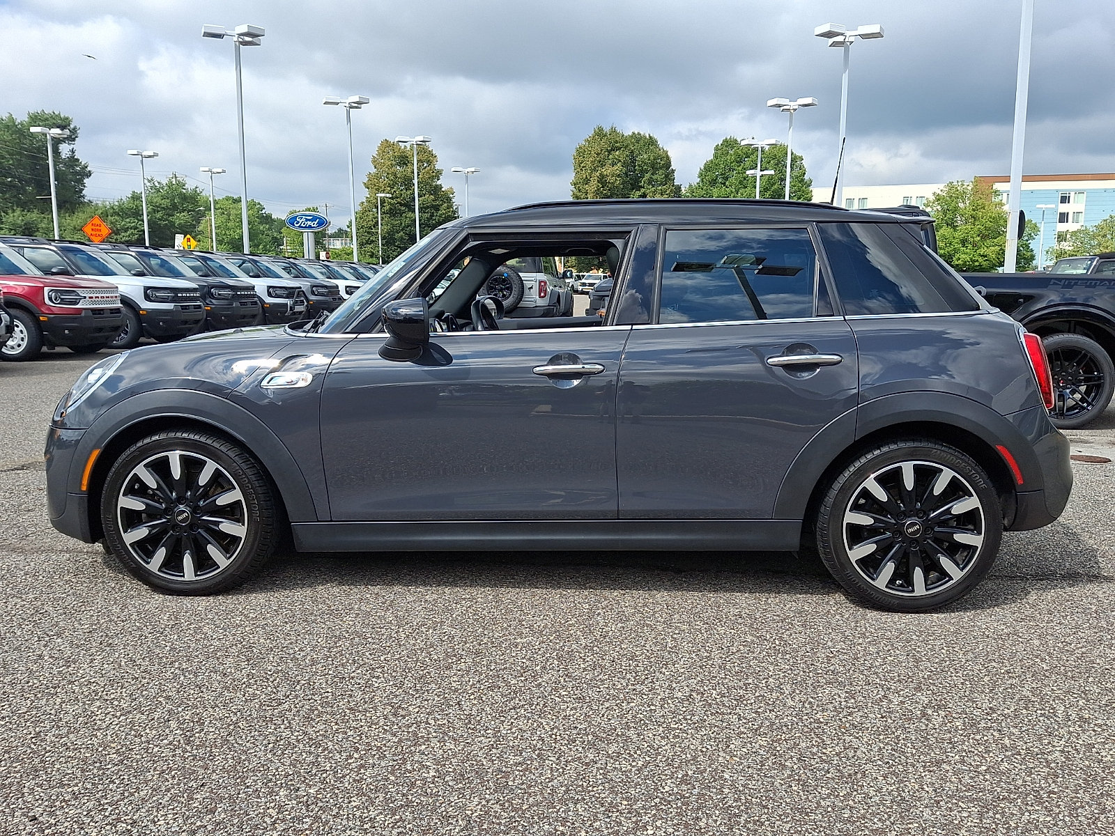 Used 2021 MINI Cooper S w/ Storage Package FWD image 6