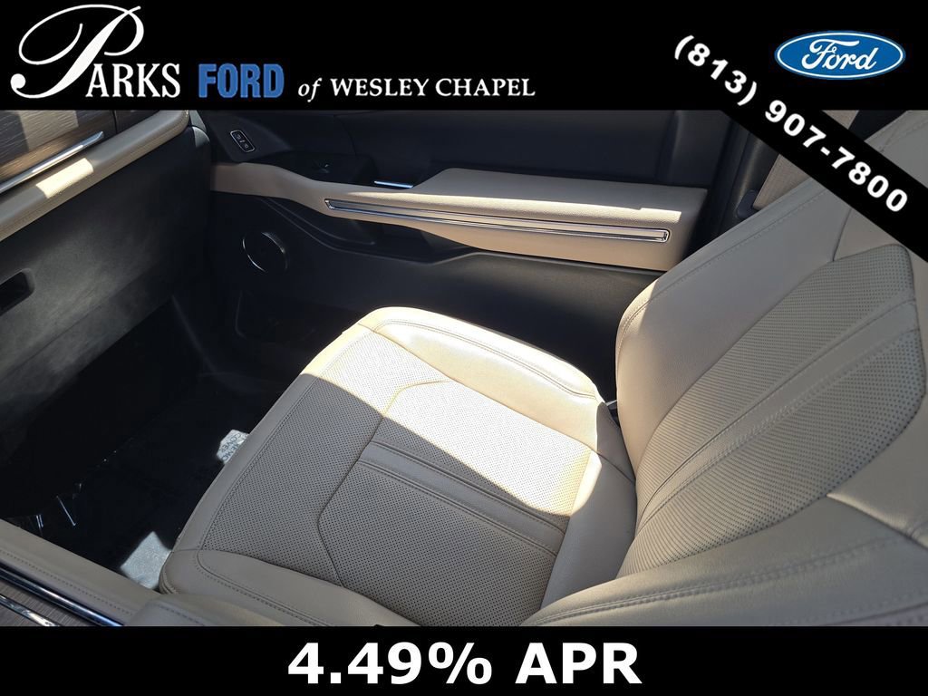 Certified 2023 Ford Expedition Limited image 14