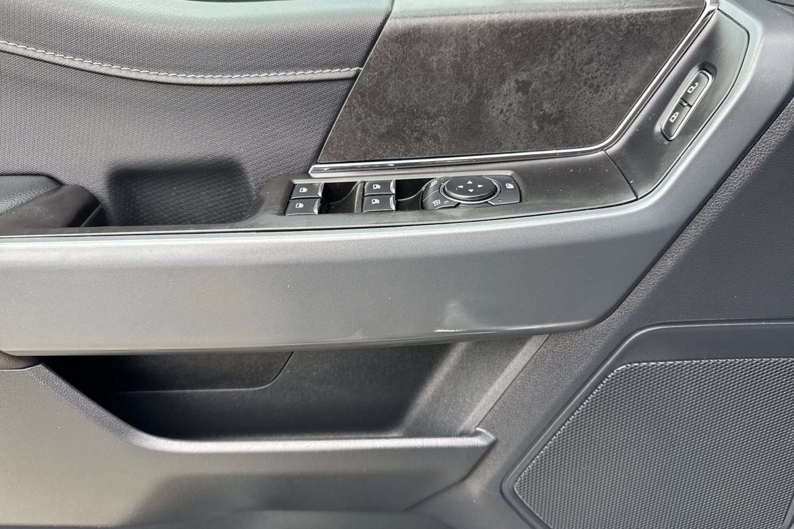 Certified 2024 Ford F150 XLT w/ Mobile Office Package image 12