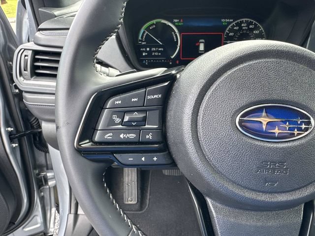 Used 2025 Subaru Forester Premium AWD/4WD image 24