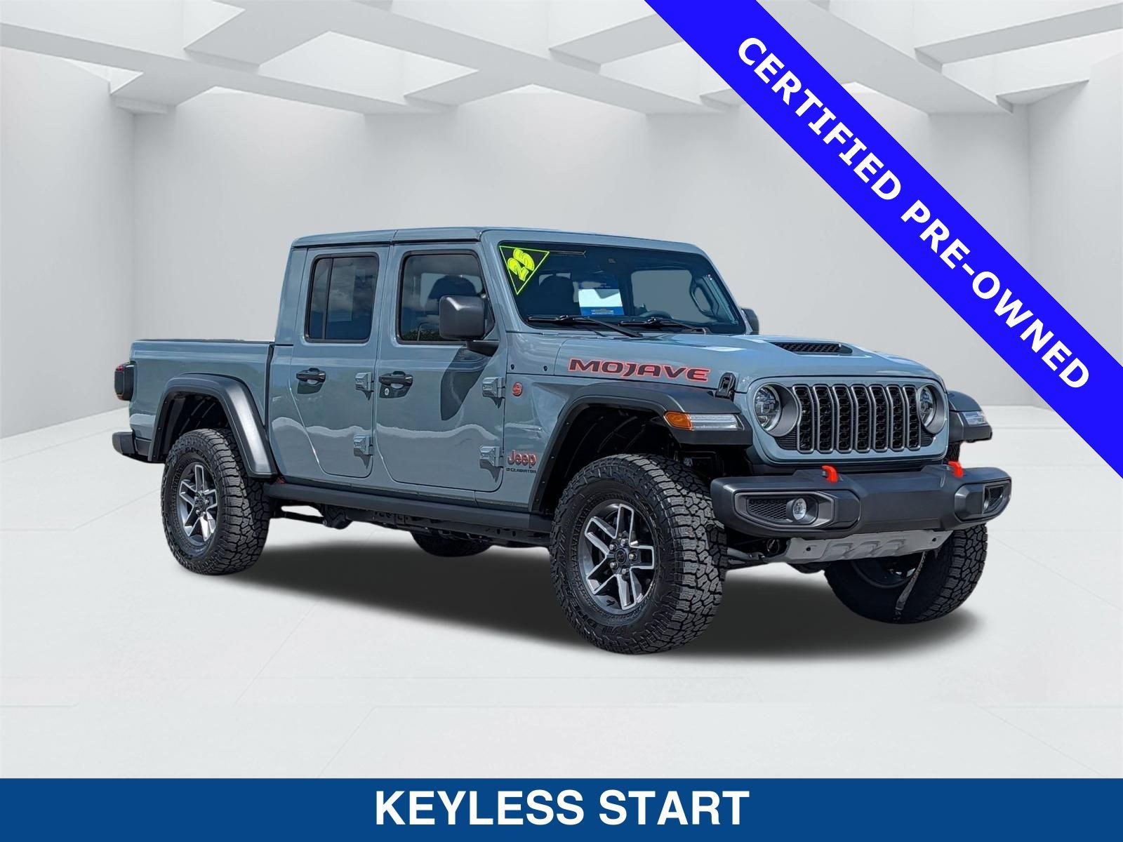 Used 2025 Jeep Gladiator Mojave w/ Safety Group AWD/4WD image 2
