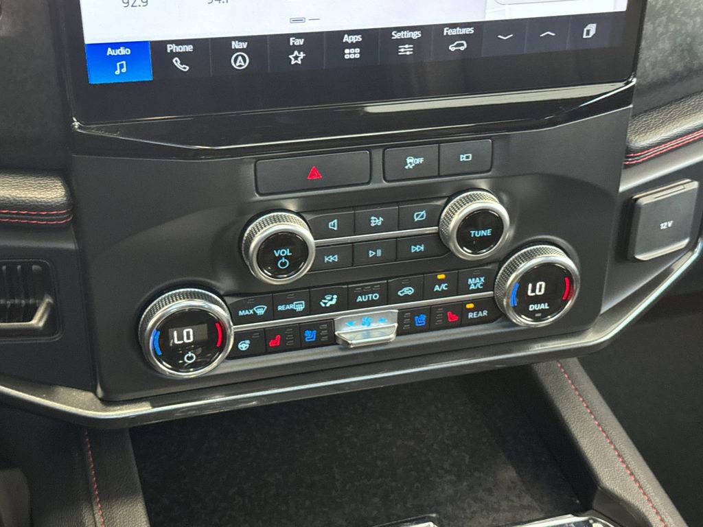 Certified 2022 Ford Expedition Max Limited w/ Equipment Group 303A image 21