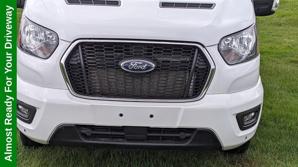 Certified 2025 Ford Transit 350 XLT RWD image 9