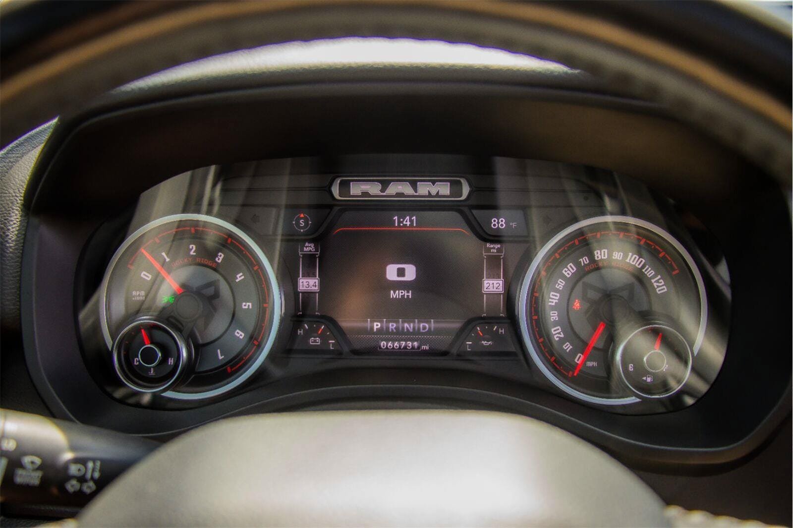 Used 2022 RAM 1500 Big Horn AWD/4WD image 14