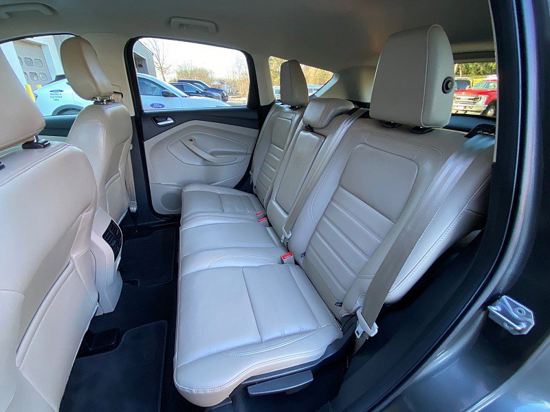 Certified 2018 Ford Escape SEL image 33