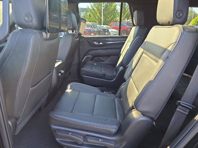 Used 2021 GMC Yukon Denali w/ Denali Premium Package AWD/4WD image 9