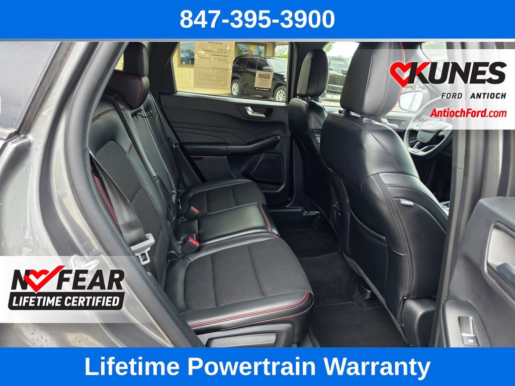 Certified 2025 Ford Escape ST-Line AWD/4WD image 22