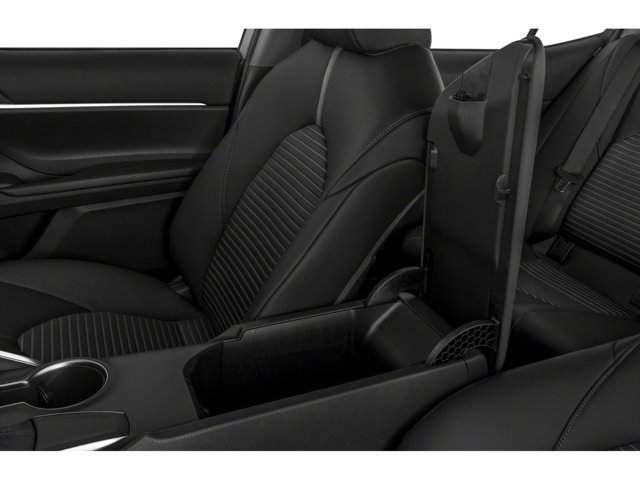 Used 2021 Toyota Camry SE AWD/4WD image 9