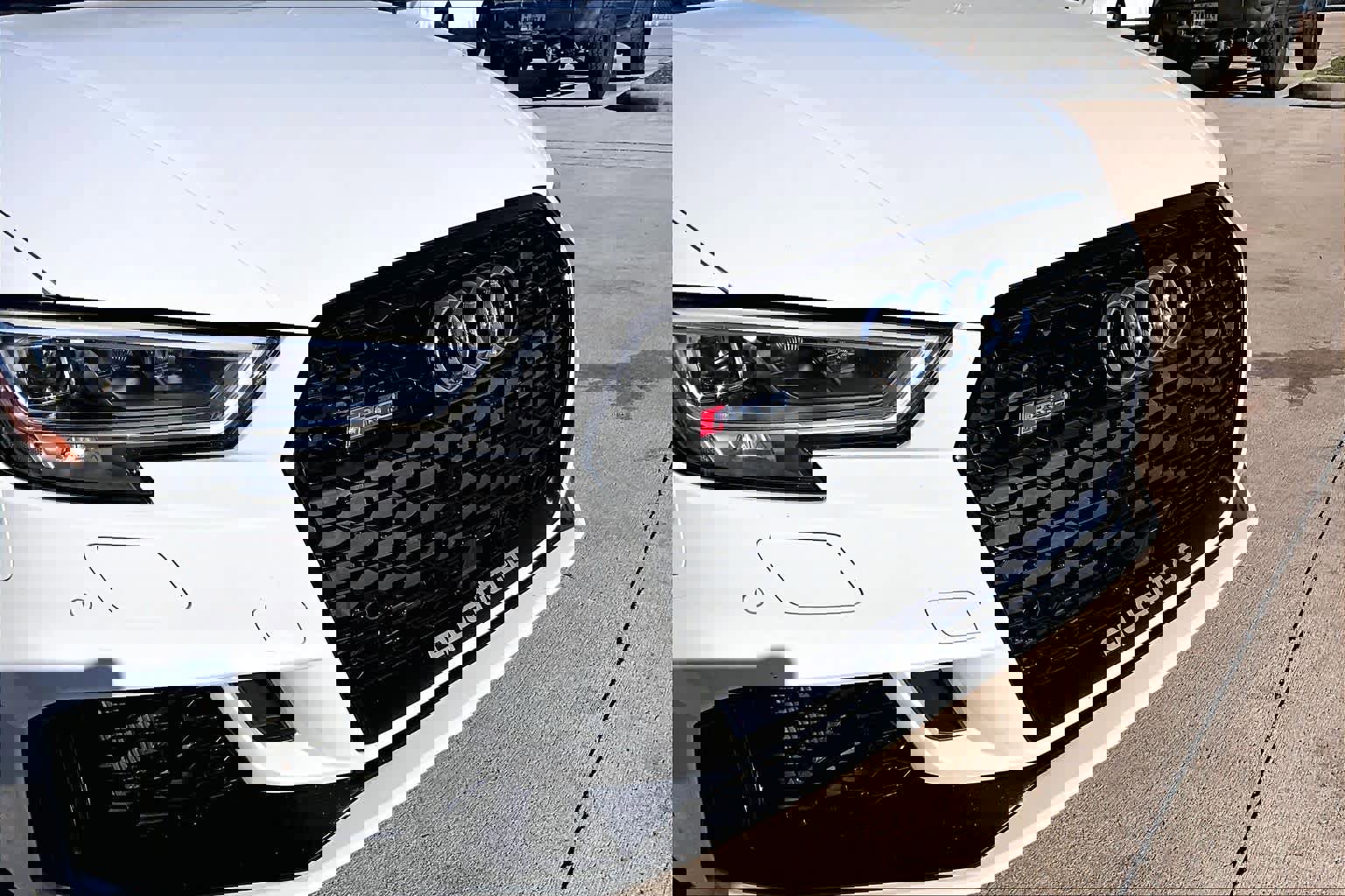 Used 2018 Audi RS 3 w/ Dynamic Plus Package image 29