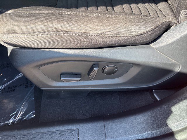 Certified 2021 Ford Explorer XLT AWD/4WD image 18