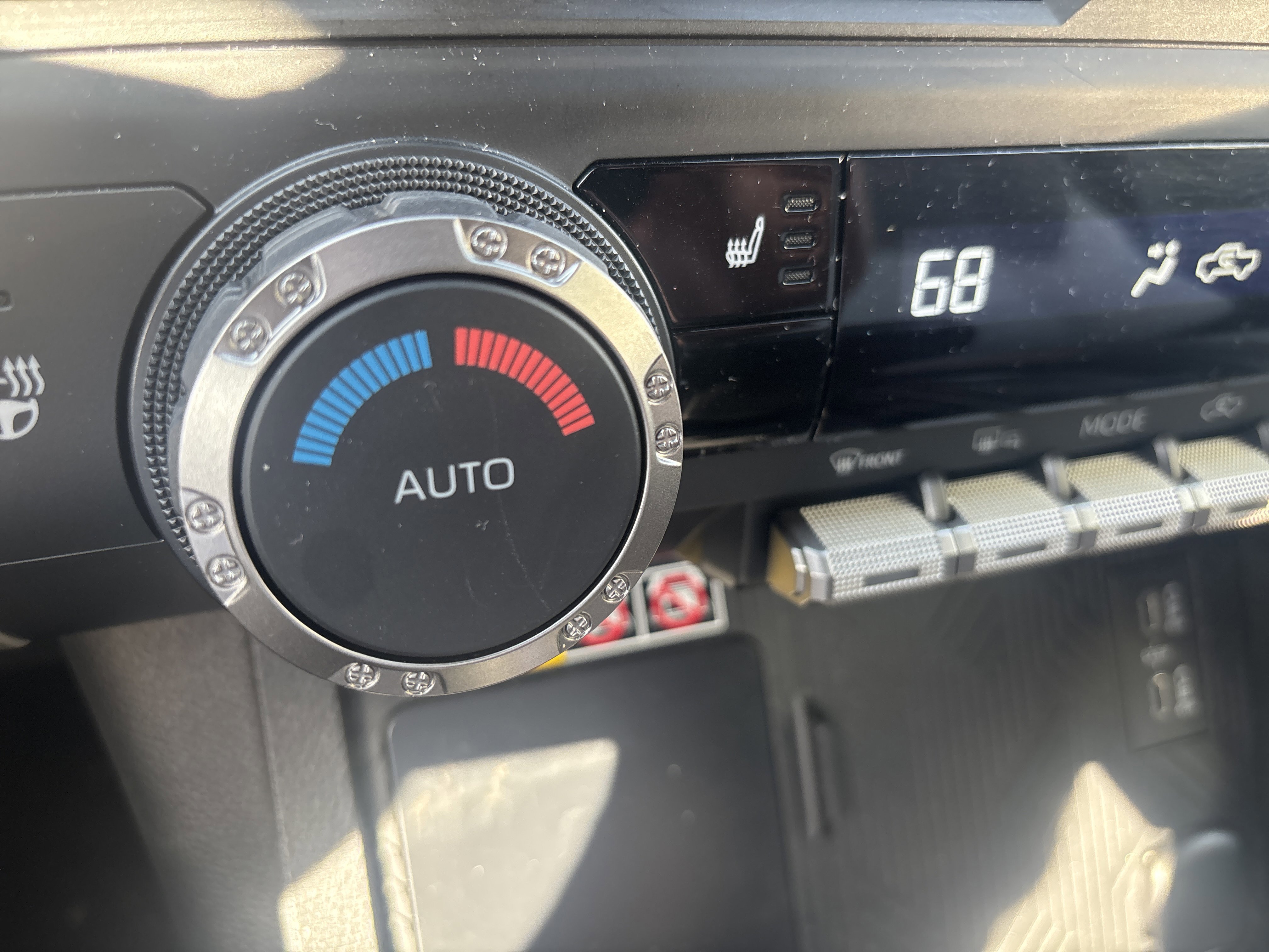 Used 2024 Toyota Tacoma TRD Off-Road image 19