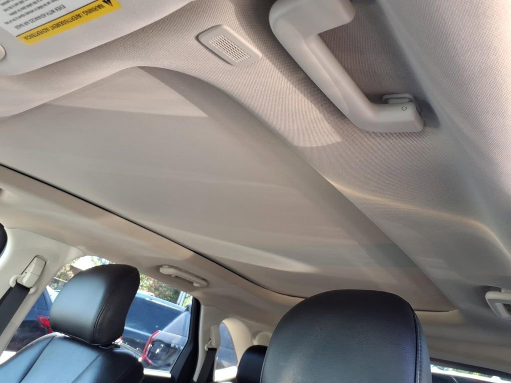 Certified 2019 Ford Edge Titanium w/ Cold Weather Package AWD/4WD image 15