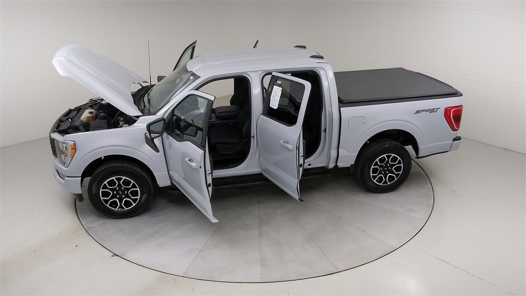 Certified 2022 Ford F150 XLT w/ Equipment Group 302A High image 55