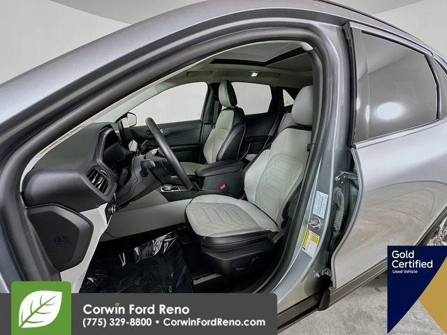 Certified 2024 Ford Escape Platinum w/ Premium Technology Package AWD/4WD image 24
