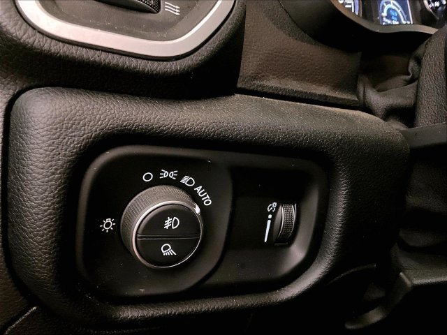 Used 2021 RAM 1500 Big Horn AWD/4WD image 30