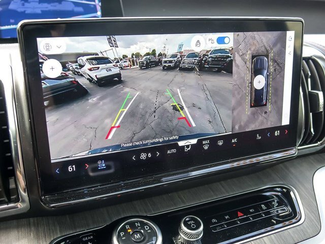 Certified 2025 Ford Expedition Platinum w/ Platinum Ultimate Package AWD/4WD image 25