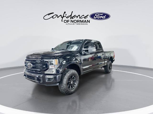 Certified 2022 Ford F350 Lariat w/ Tremor Off-Road Package AWD/4WD image 4
