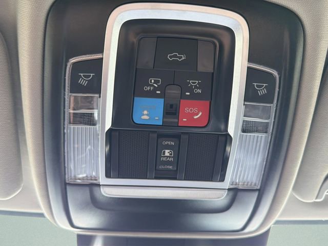 Used 2024 RAM 3500 Laramie w/ Safety Group AWD/4WD image 27